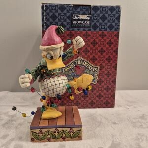 Jim Shore "Santa's High Strung Helper" Disney Donald Duck Christmas #4008064